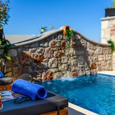 Moana House Sálakos